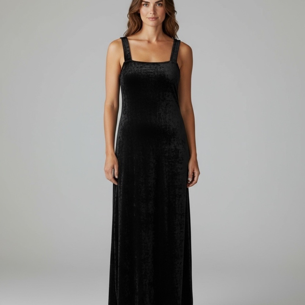 Chic Black Velvet Maxi Dress